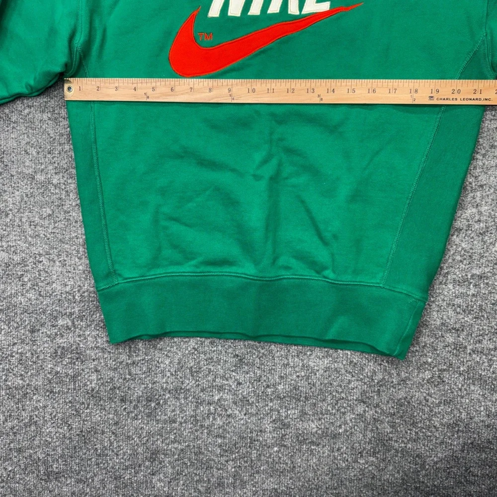 Nike Mens Green Embroidered Logo Crewneck Sweatshirt Swoosh Cotton Size S